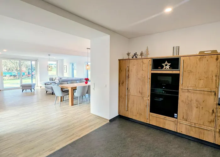 Waldblick Ferienhof Wolschendorf * Neustadt an der Orla